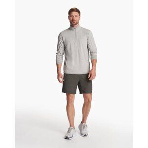 Vuori Men's Ease Performance Half Zip in Light Heather Gray